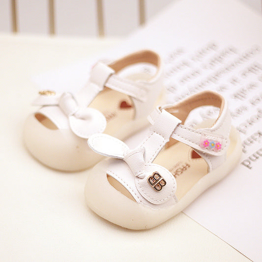 Girls' toddler shoes with soft sole and non-slip design for baby girls

